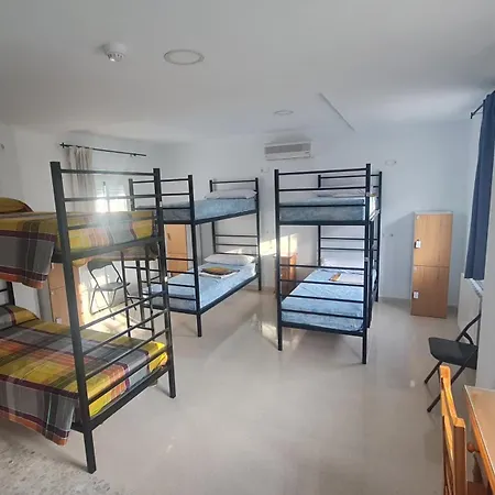 Hostel La Tinosa *